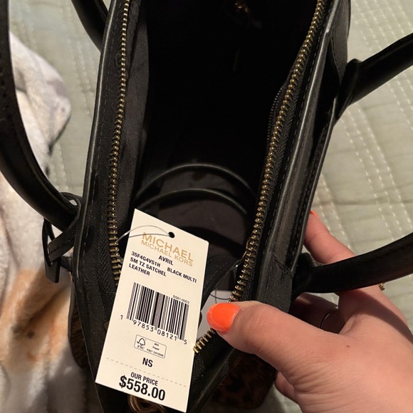 Michael Kors Black and Leopard Satchel - Picture 2 of 6